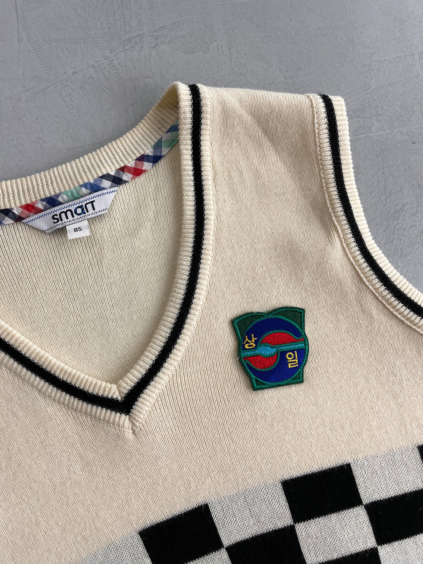 Korean Checkerboard Knitted Vest [M]