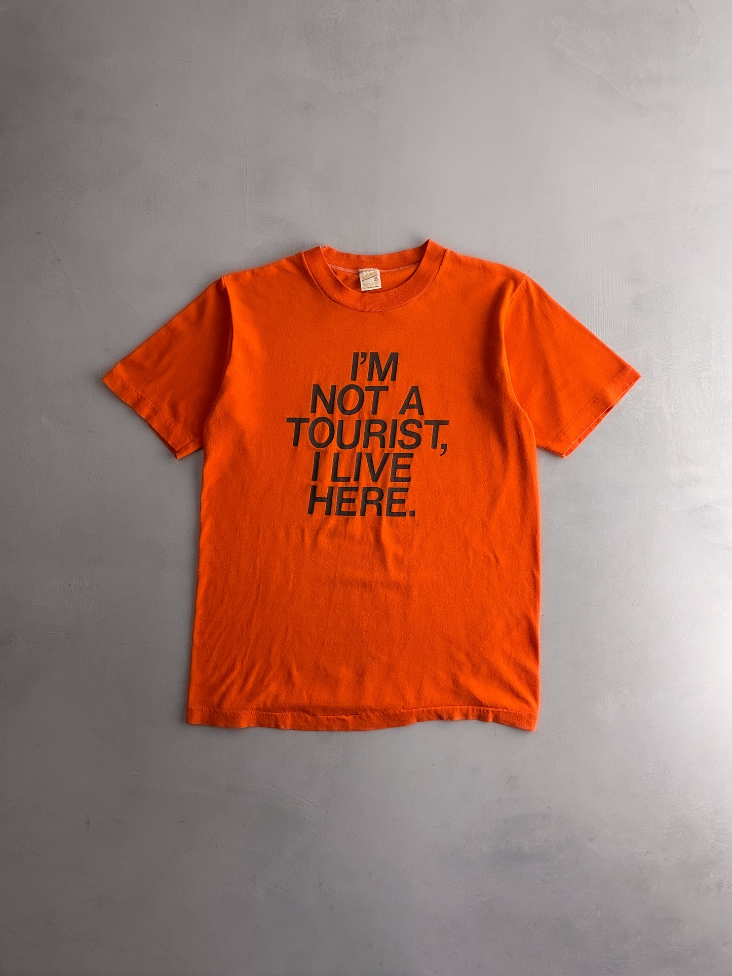 70's I'm Not A Tourist, I Live Here Tee [M]