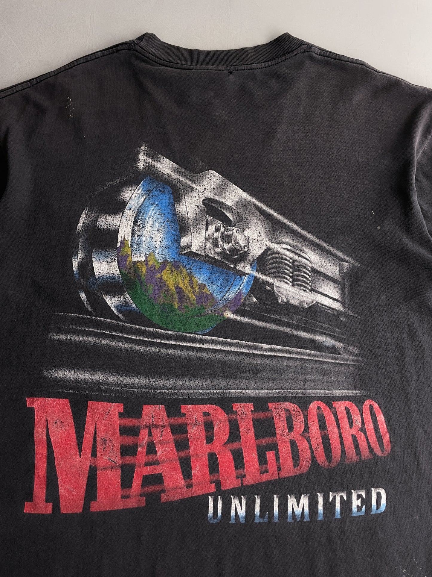 Thrashed Marlboro Pocket Tee [XL]