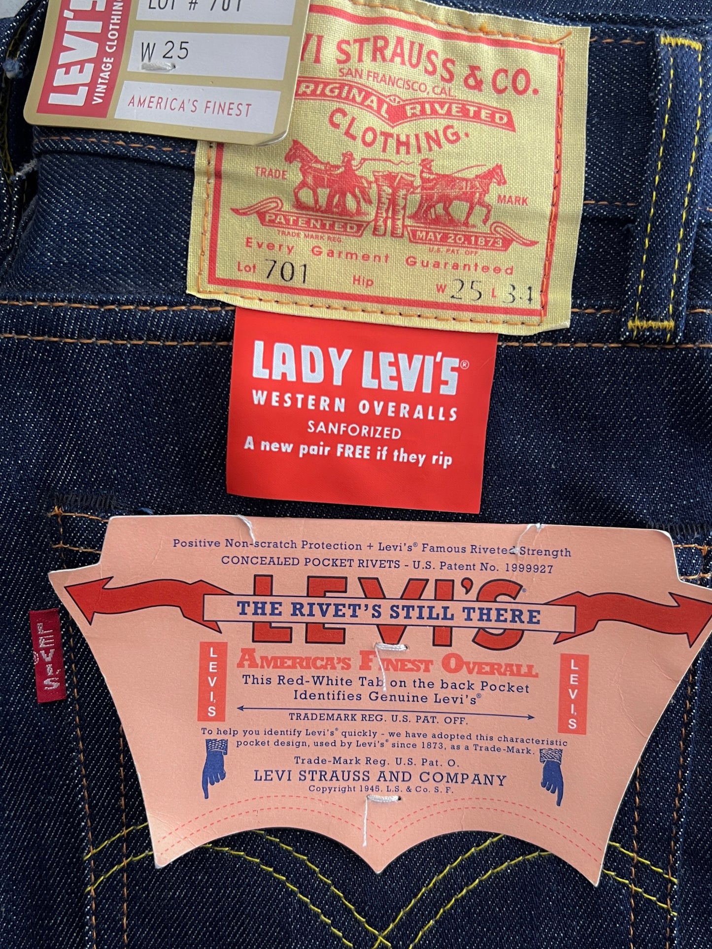 Lady Levi's LVC Big E 701's [25"]