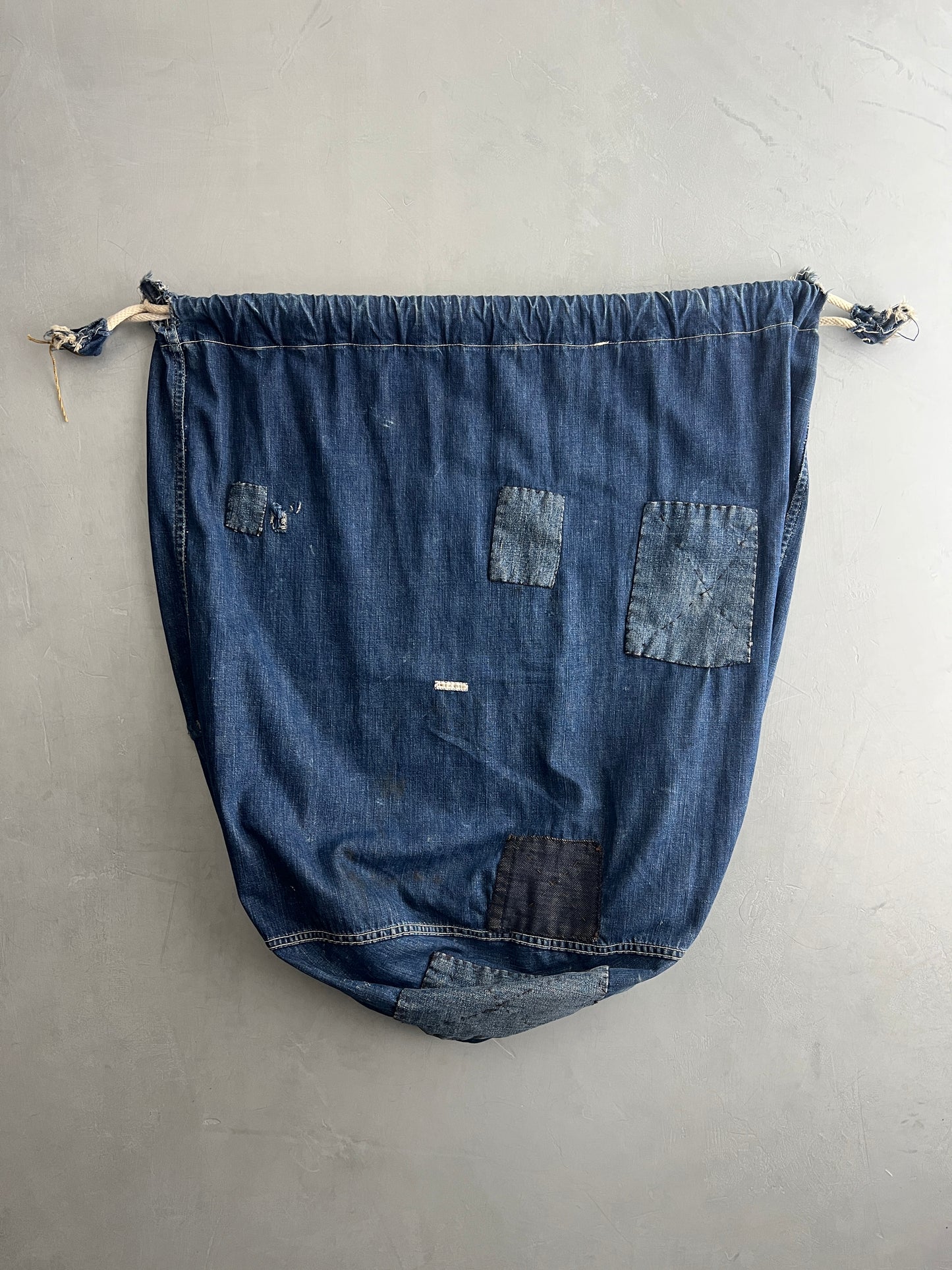 40's U.S.N. Laundry Bag w Patches