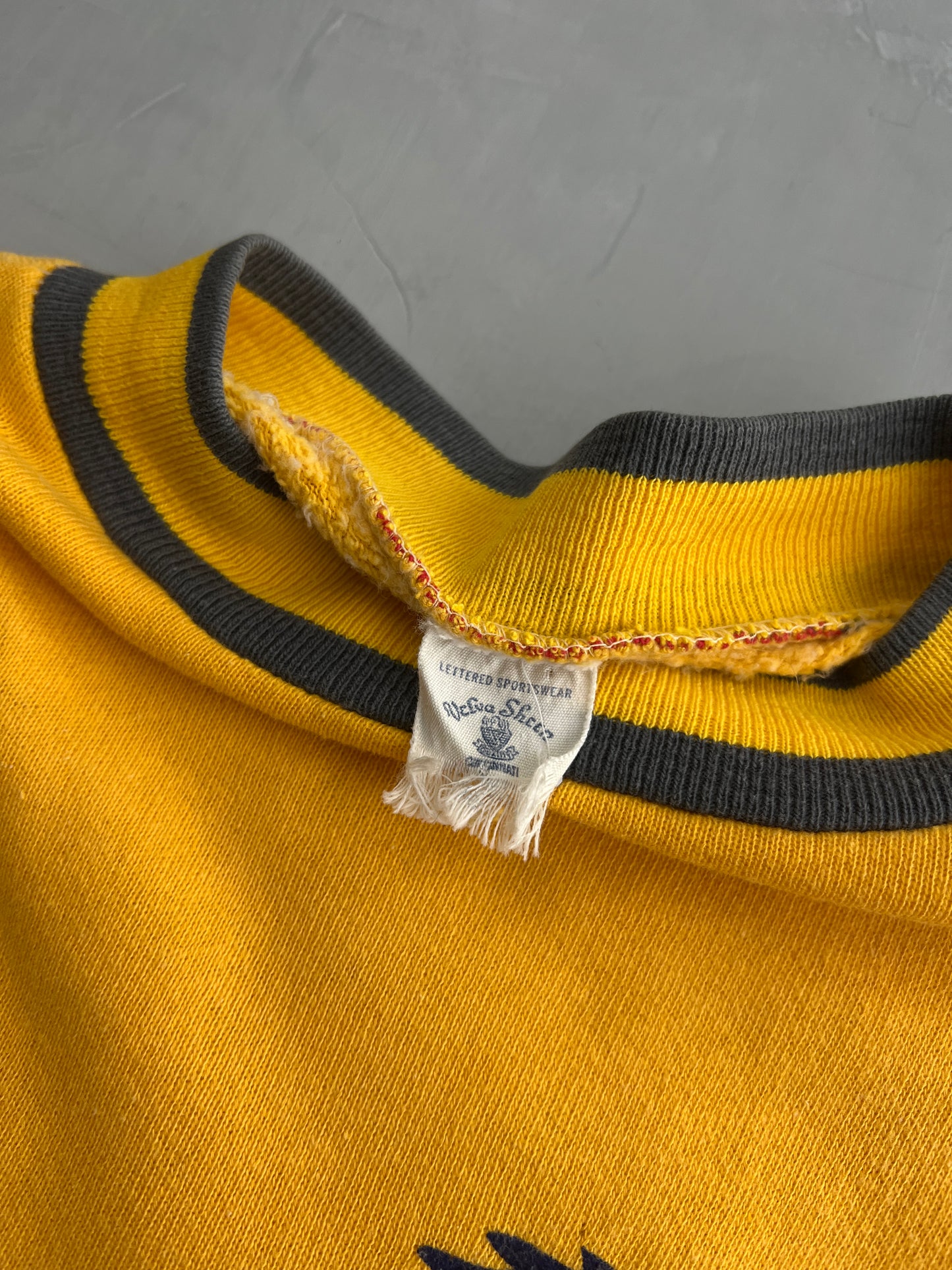 70's Short Sleeve Sweatshirt [S/M]