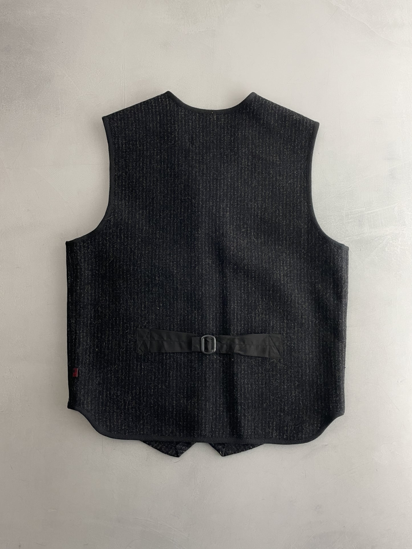 Woolrich 'Browns Beach Style' Buckle Back Vest [M]