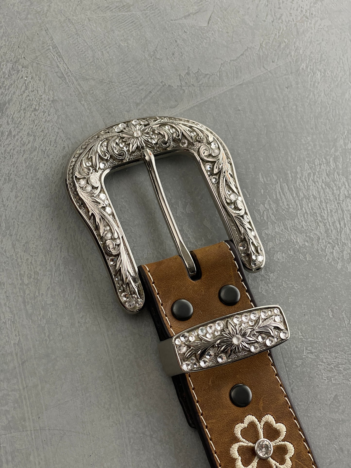 Rhinestone Western Belt [27.5"-31.5"]