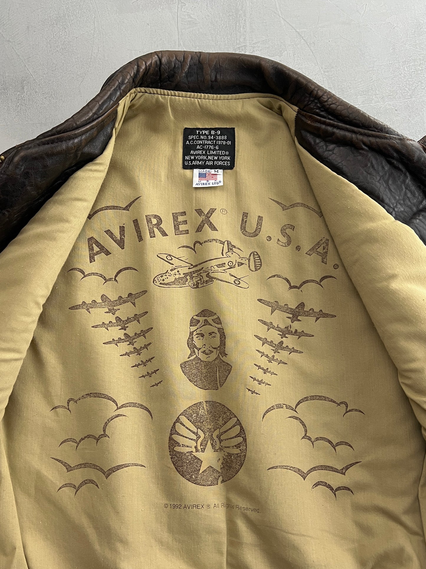 Averix B-9 Leather Vest [L]