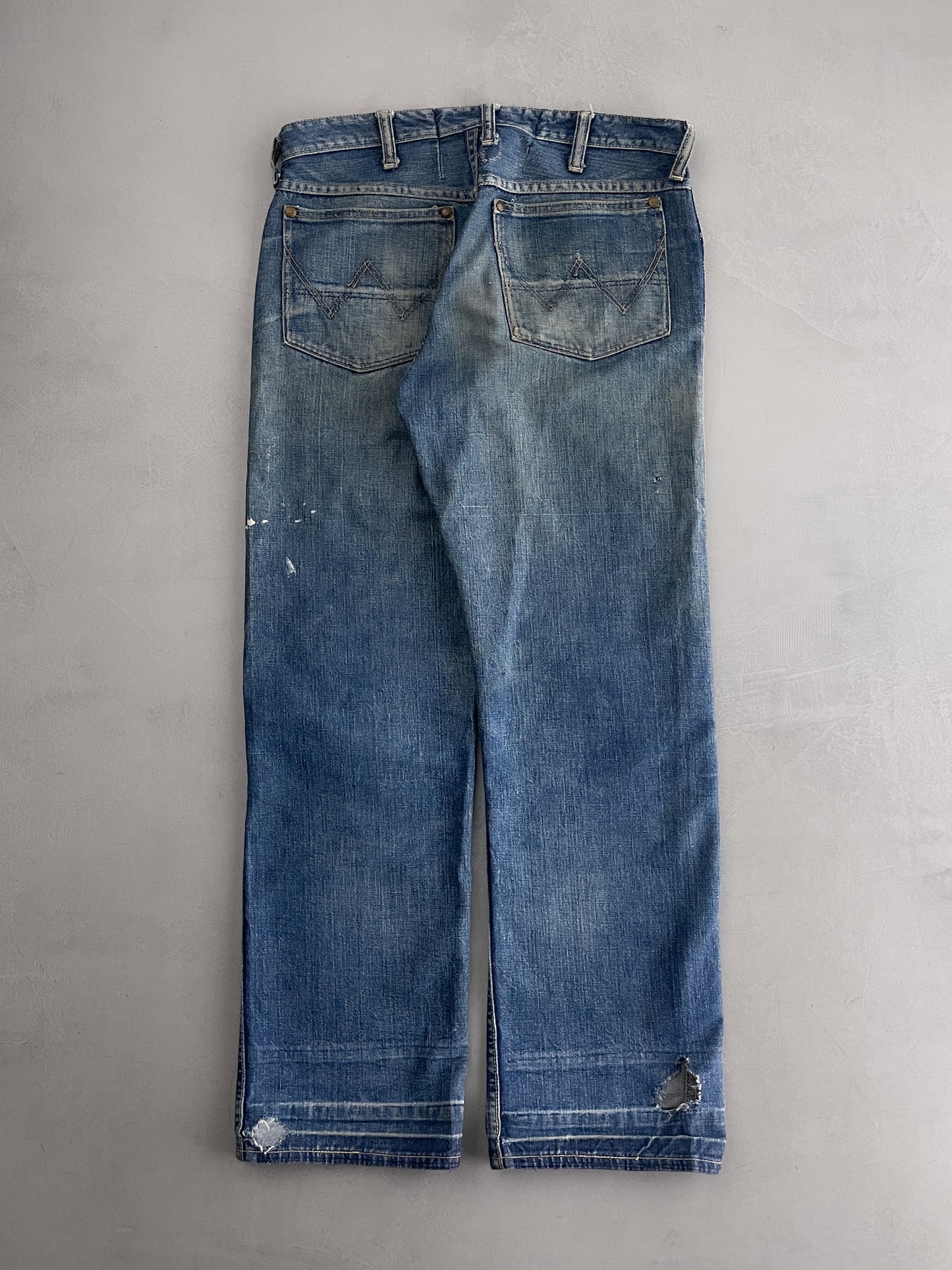 50's Wrangler 11MWZ Blue Bells [30"]