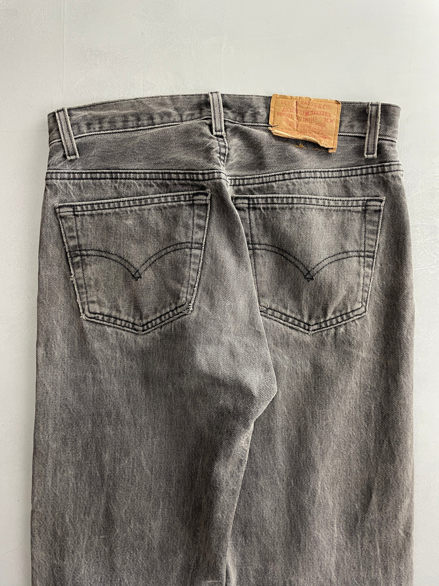 Made in USA Levi's 501's [31"]