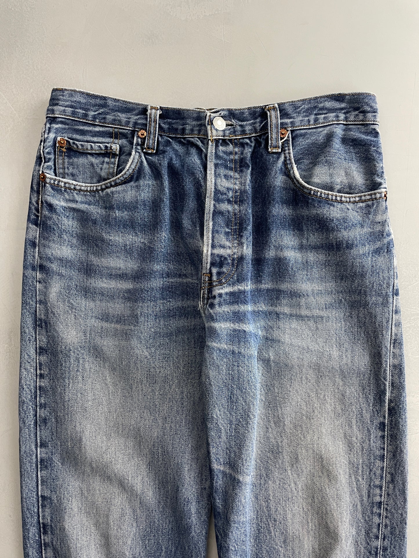 Made in USA Levi's 501's [32"]