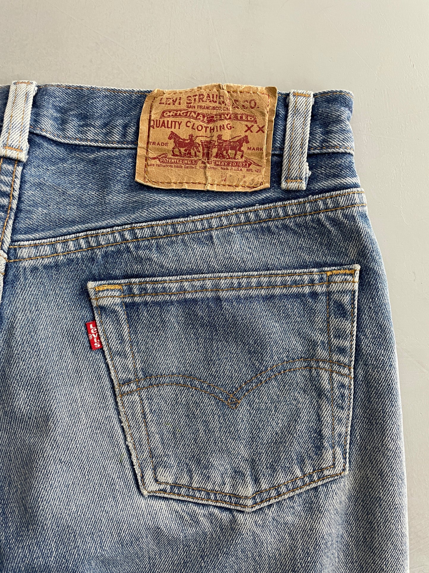 Made in USA Levi's 501's [28"]