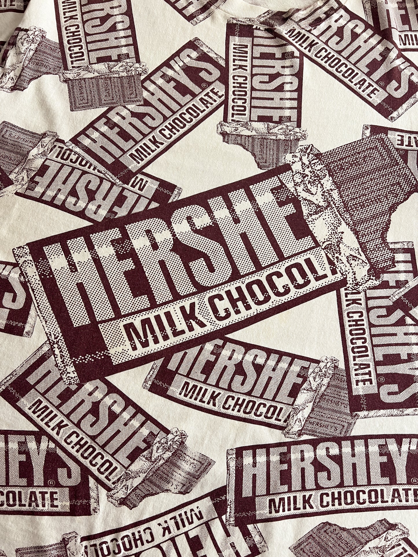 90's Hersheys Chocolate AOP Tee [XL]