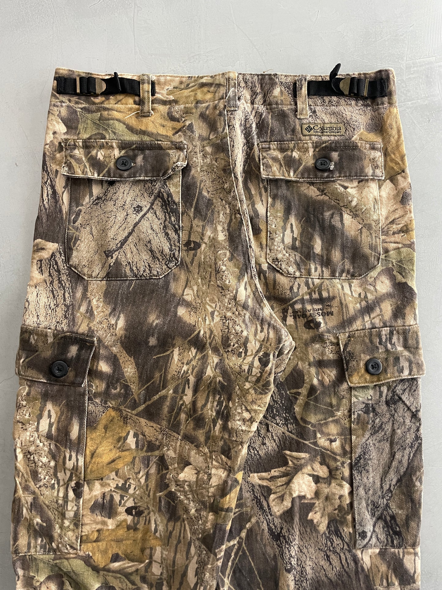 Columbia Real Tree Cargos [34"]