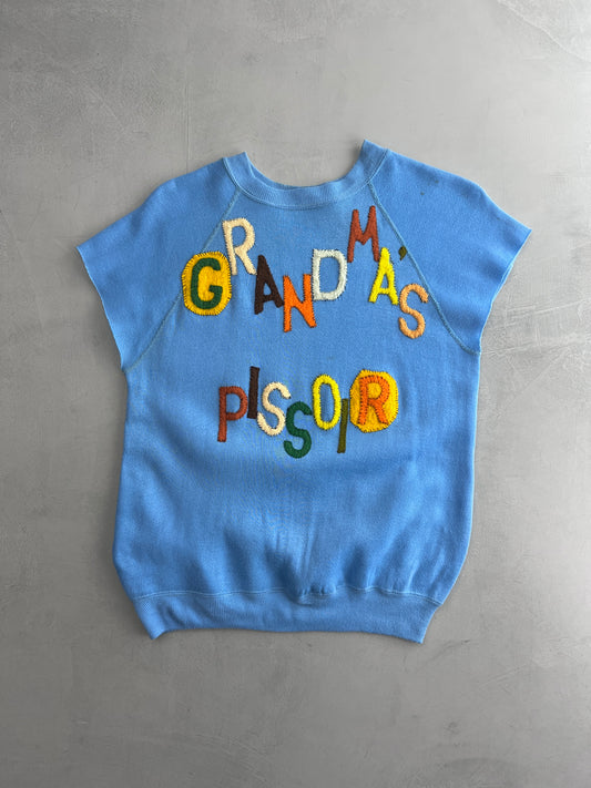Grandma's Pissoir Sweatshirt [M/L]