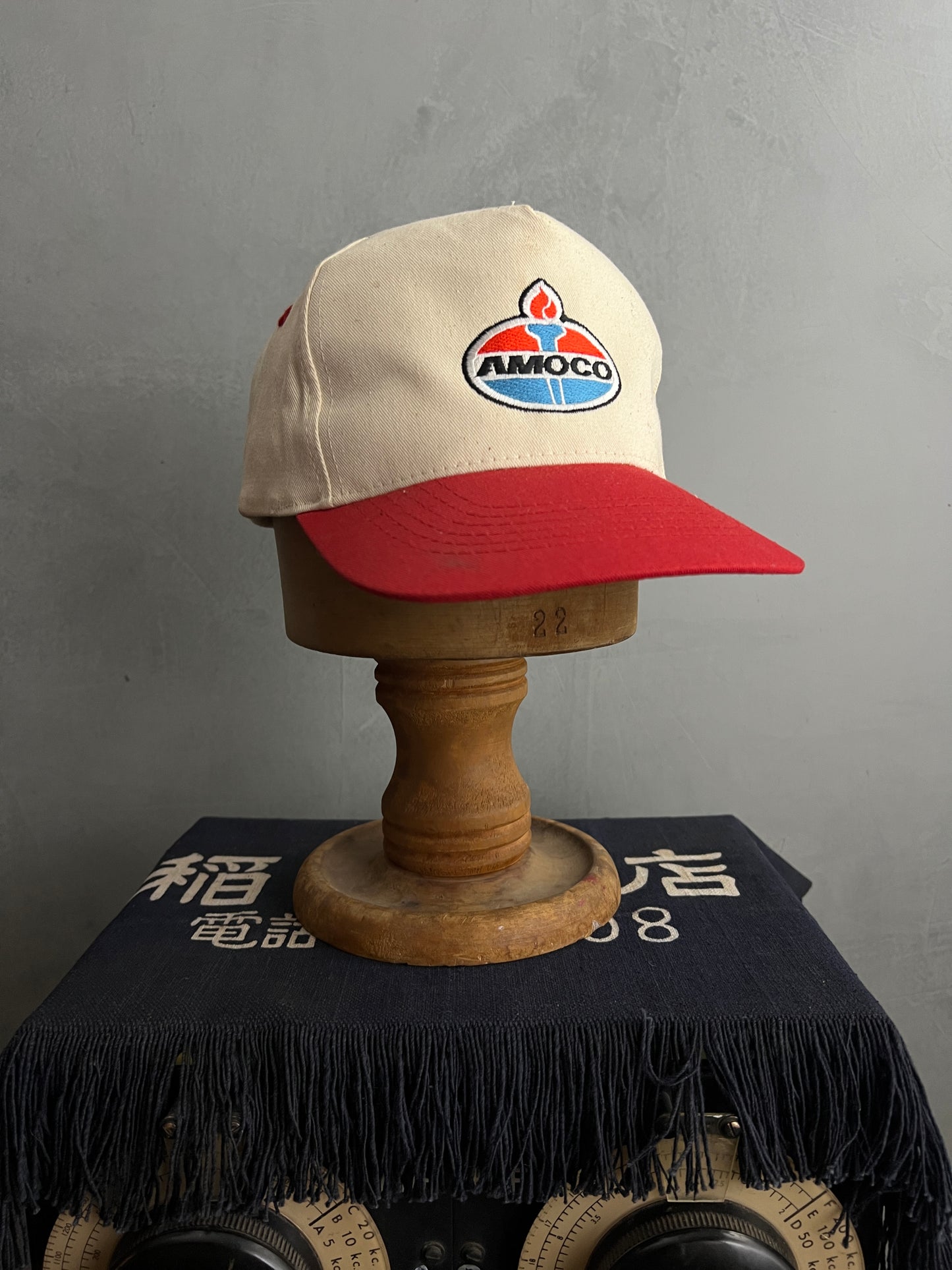 Amoco Cap