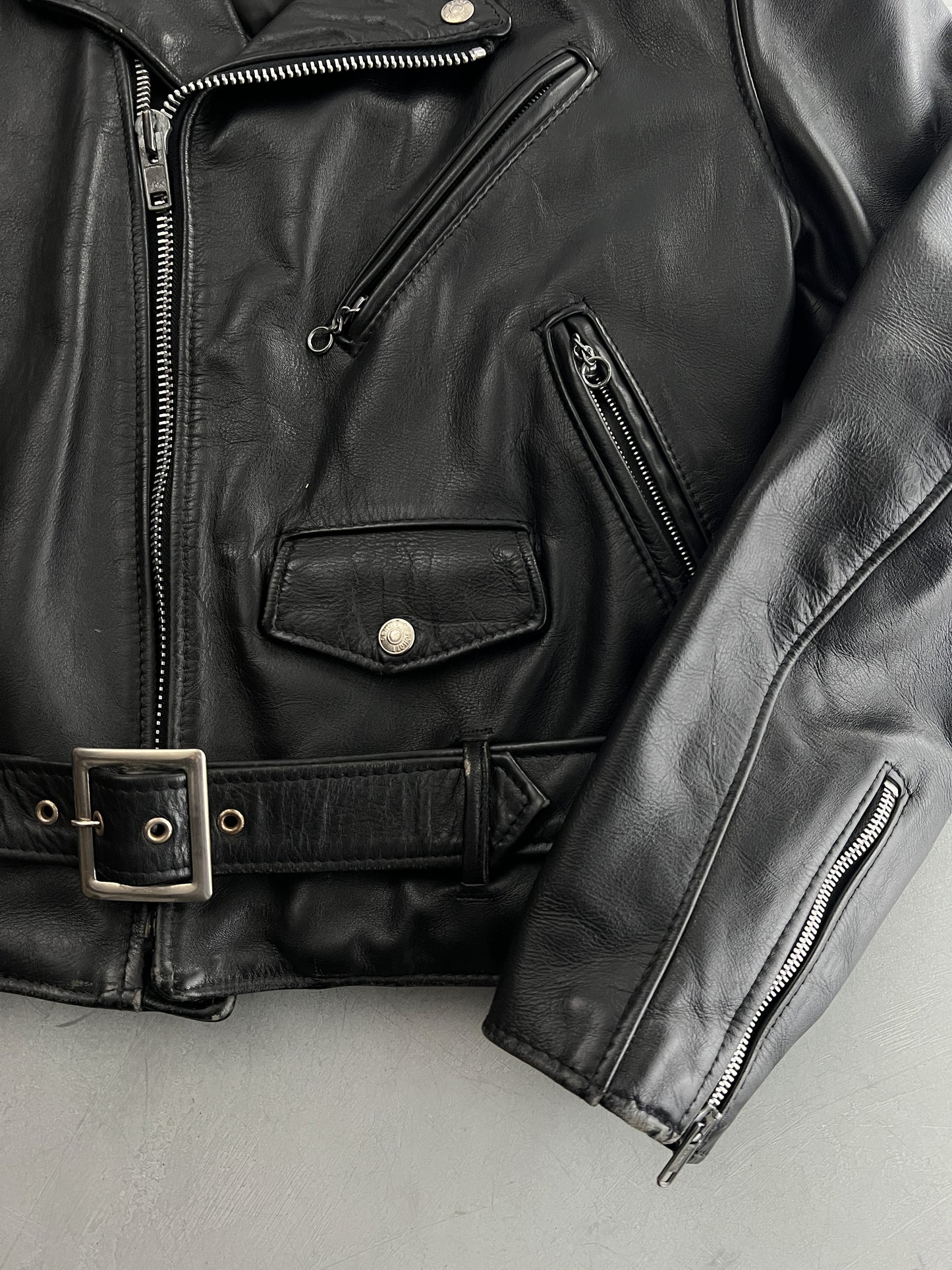 Schott Perfecto Leather Jacket [M]