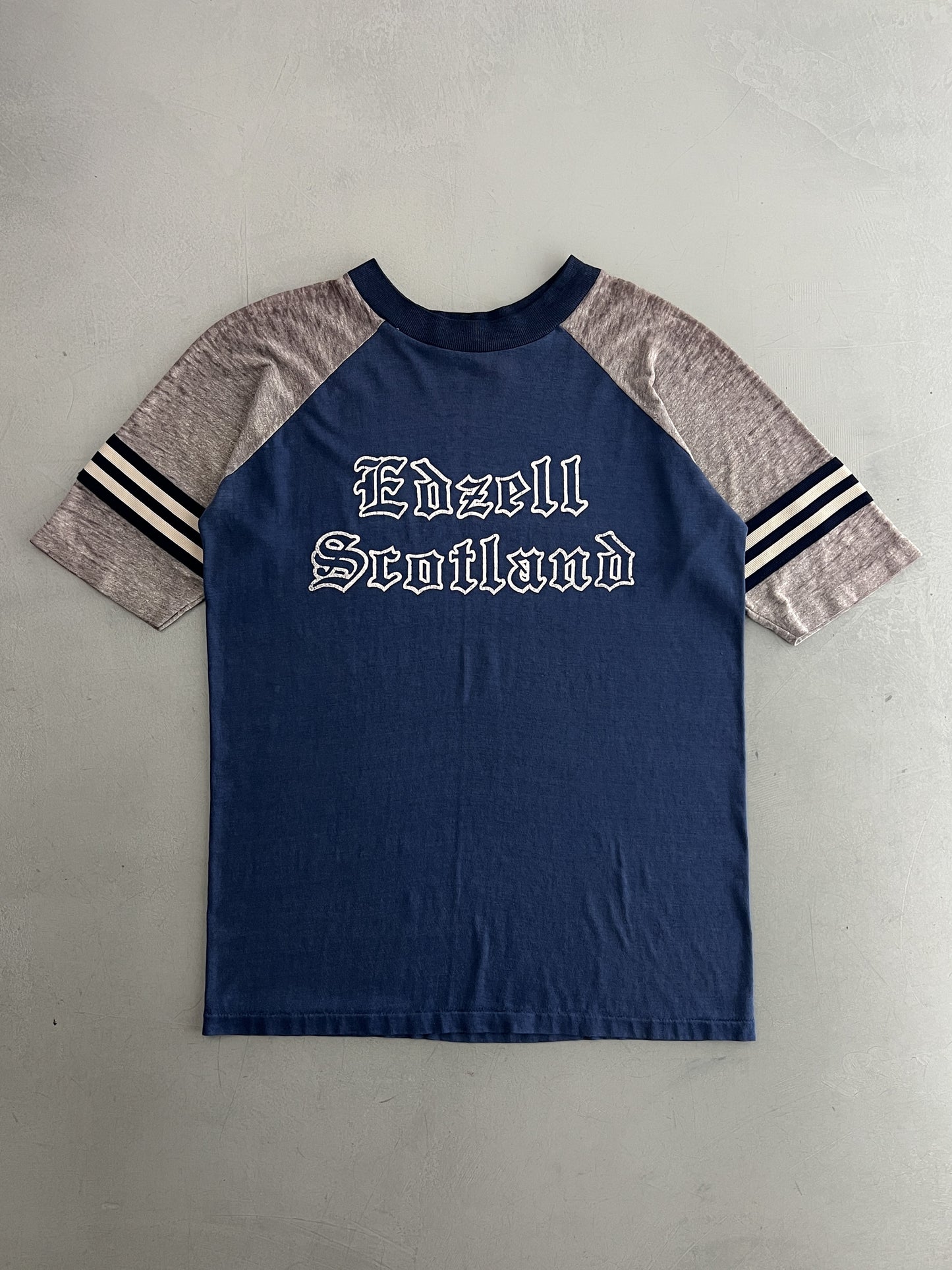 1980's Paper Thin Edzell Scotland Raglan [M]