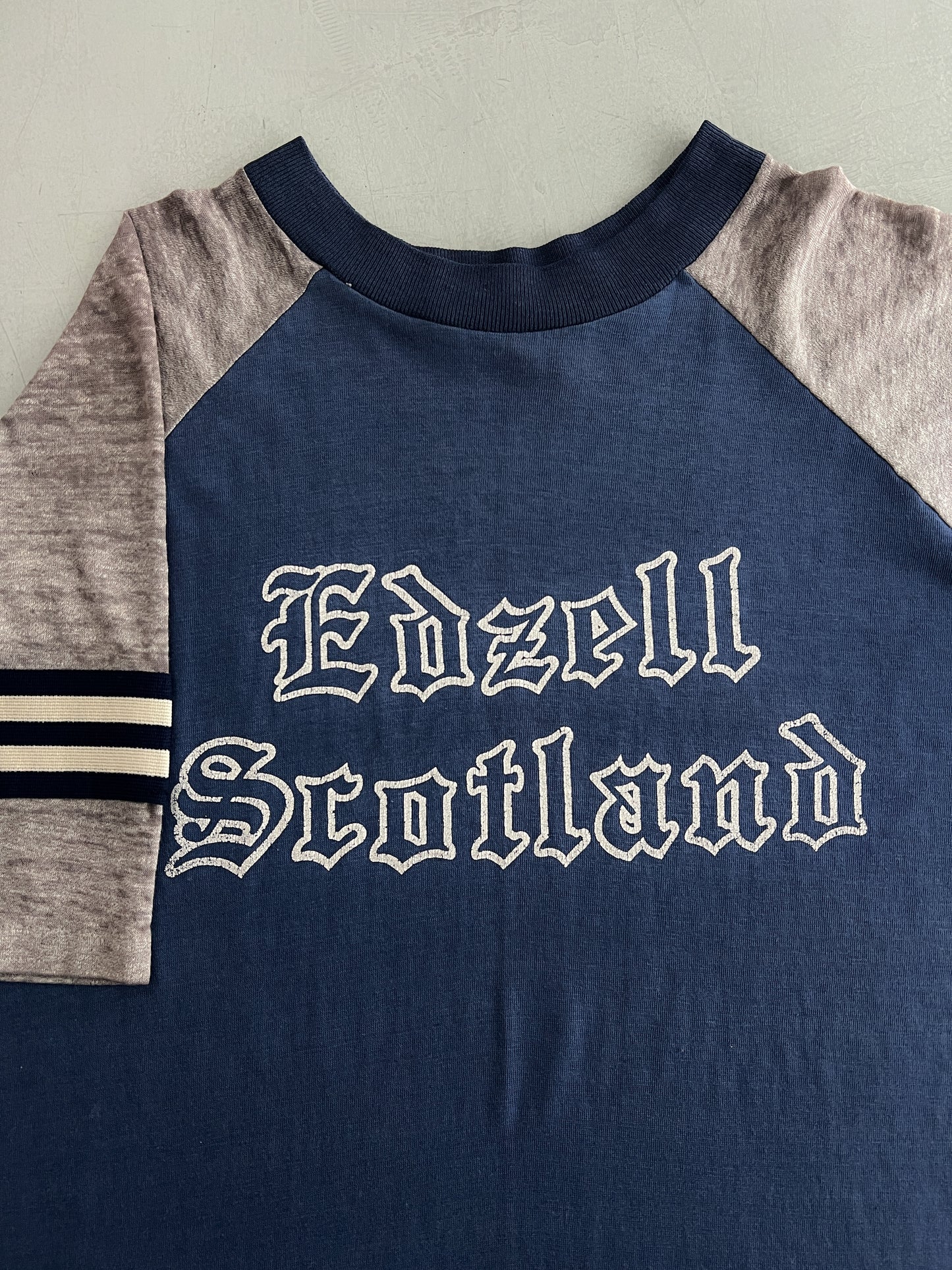 1980's Paper Thin Edzell Scotland Raglan [M]