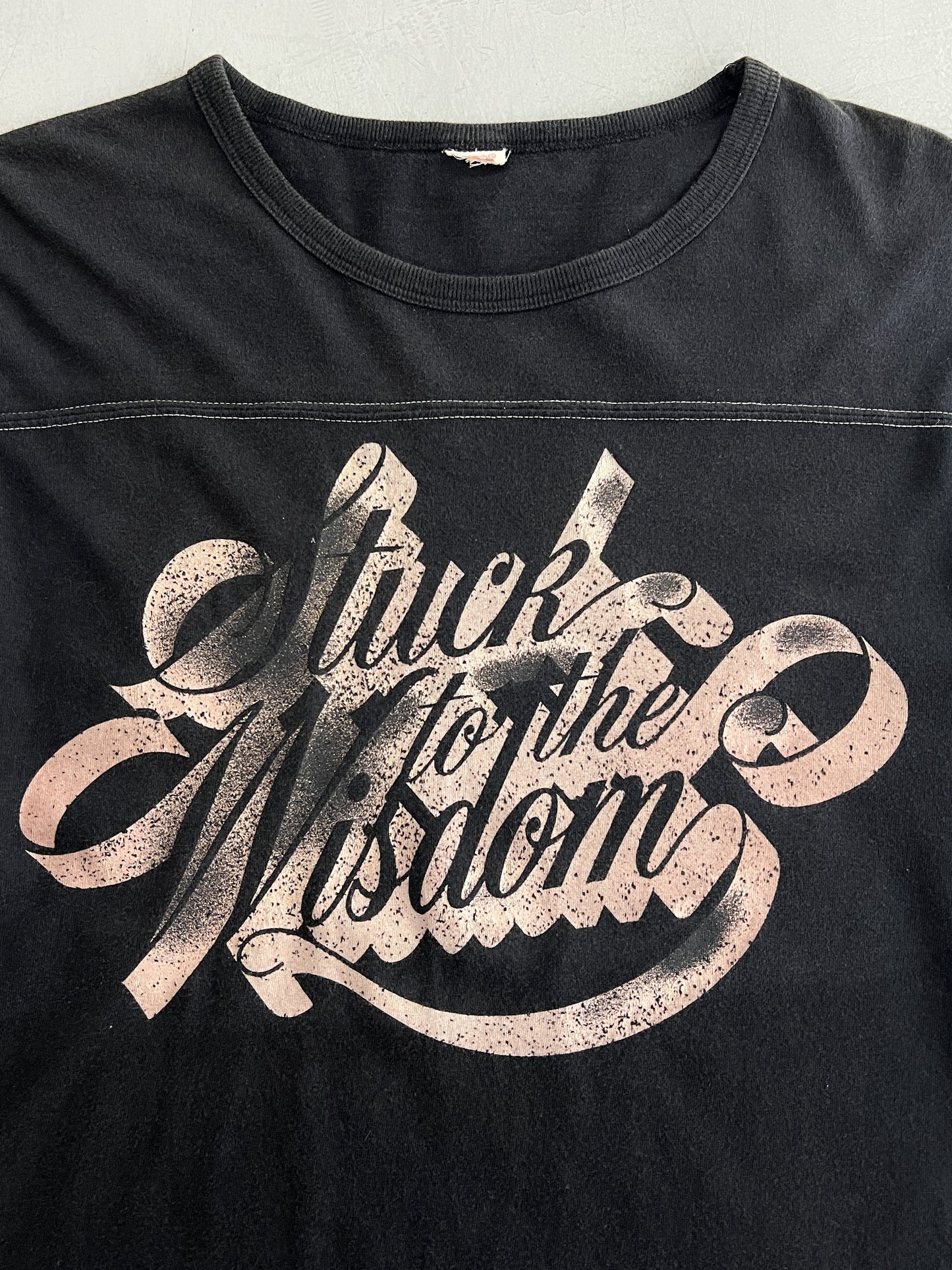 1970's 'Sparkly' Stuck To The Wisdom Jersey Tee [L]