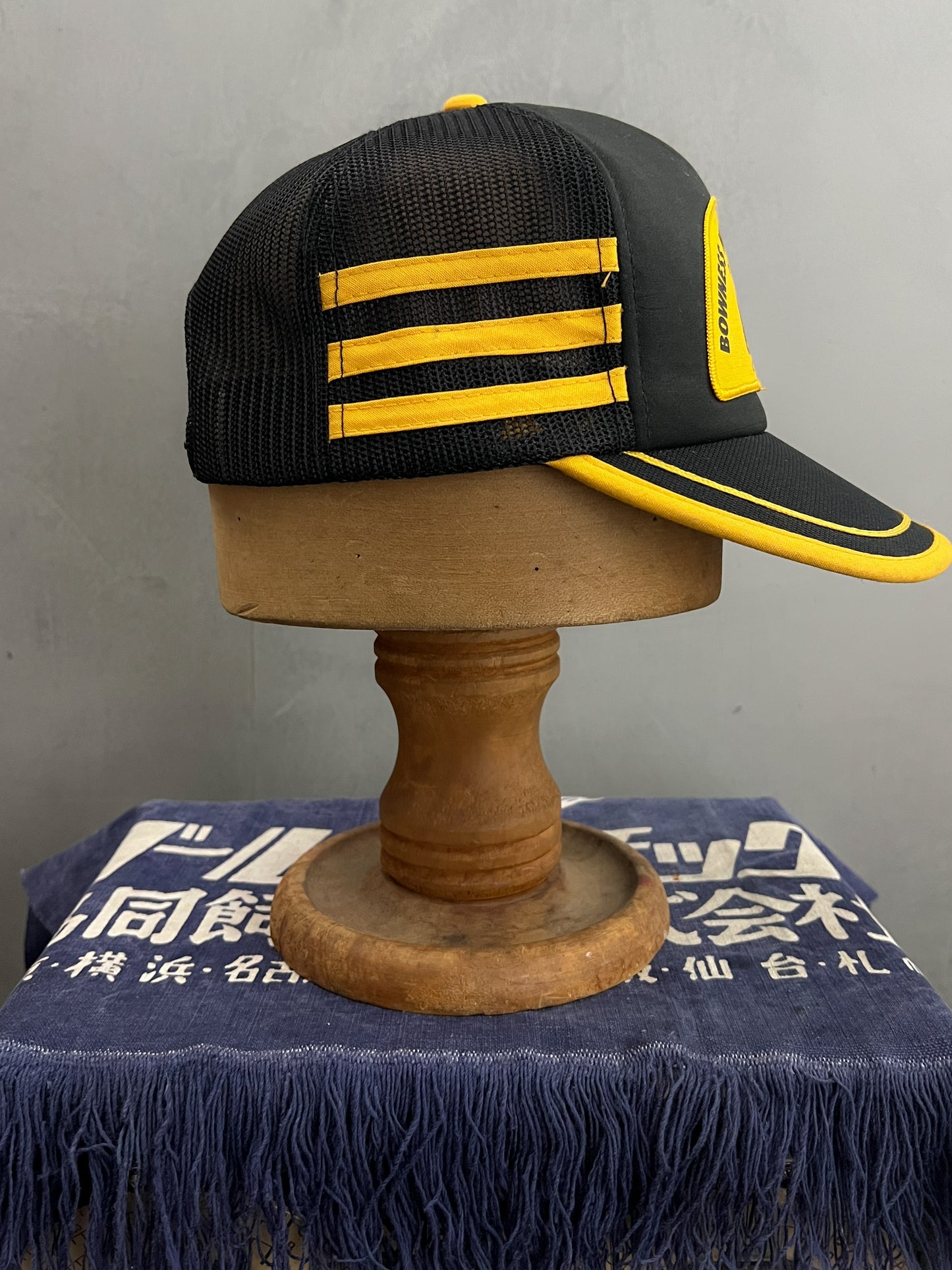Calgary Bruins 3 Stripe Trucker