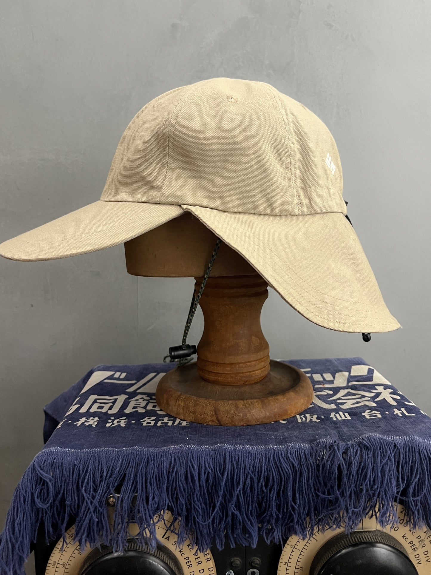 Columbia Flap Cap
