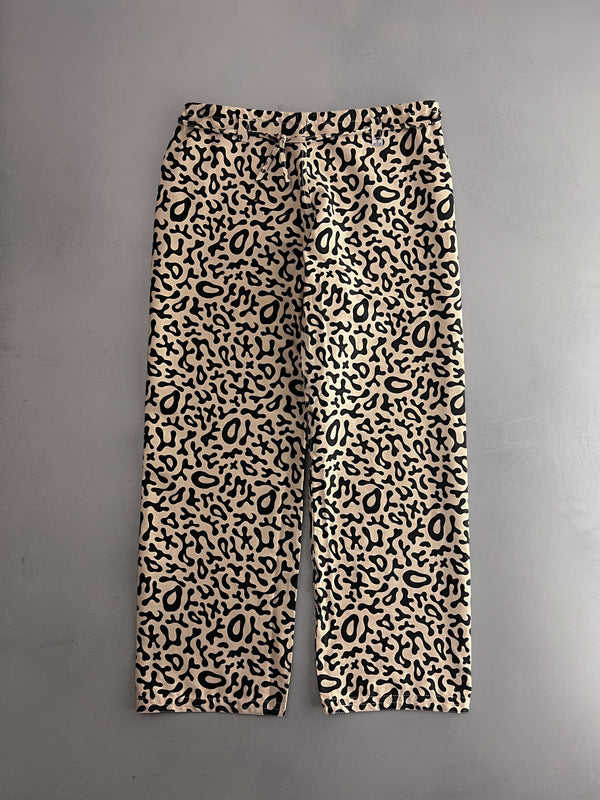 Korean Snow Camo Pants [40"]