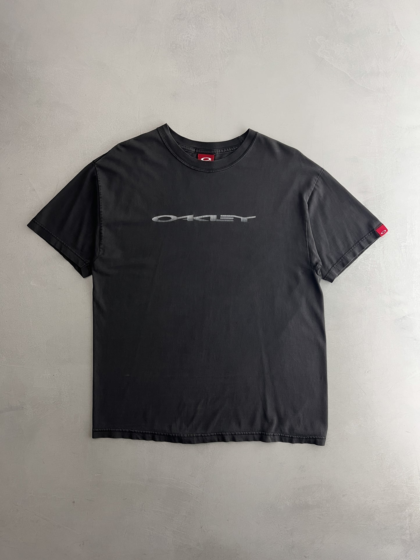 Sun-Faded Oakley Tee [XL]