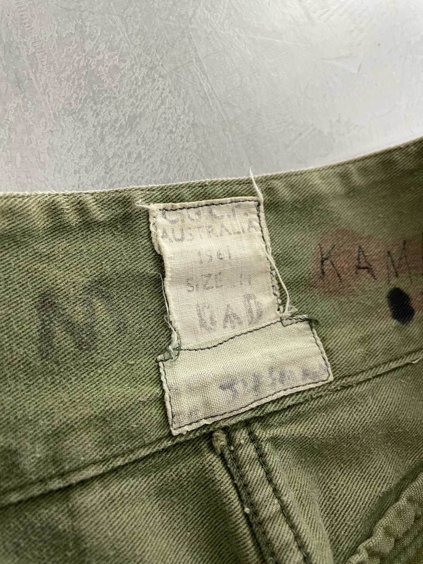 Aus Army Ghurka Pants [28"]